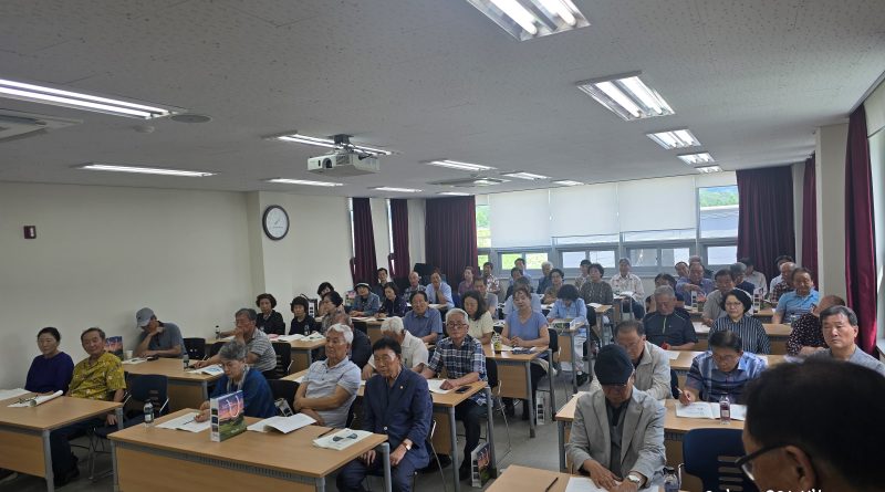 합천문화원 2025년 합천학 아카데미 성황리 개최_변광석 강사의 조선시대 풍속화로 본 생활문화